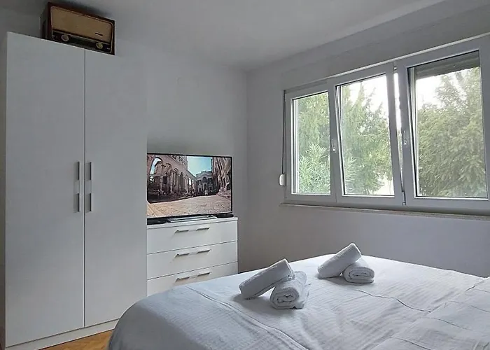 Apartament Mari *